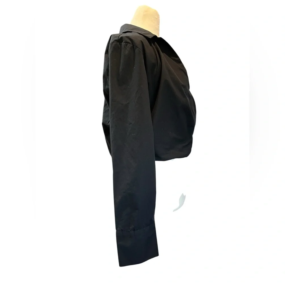 Abercrombie and Fitch Woman’s Collared V-Neck Long Sleeve Crop Top - Medium - Picture 5 of 7